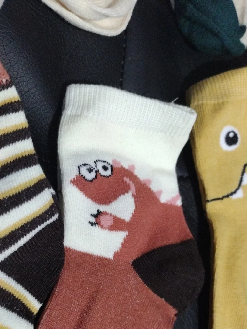 Kids Yellow Cartoon Dinosaur Crew Socks -10 Pack of Fun Designs